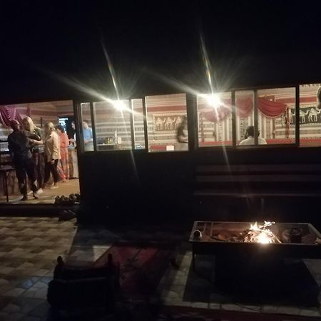 Omar Ghazi Camp Hotel Wadi Rum Exterior foto