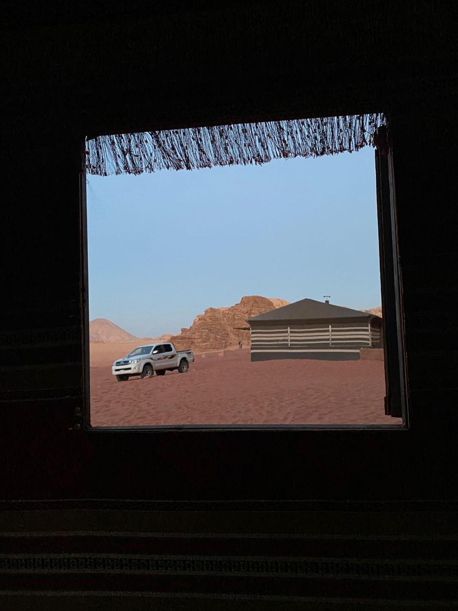 Omar Ghazi Camp Hotel Wadi Rum Exterior foto