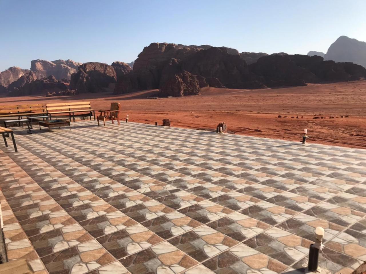 Omar Ghazi Camp Hotel Wadi Rum Exterior foto