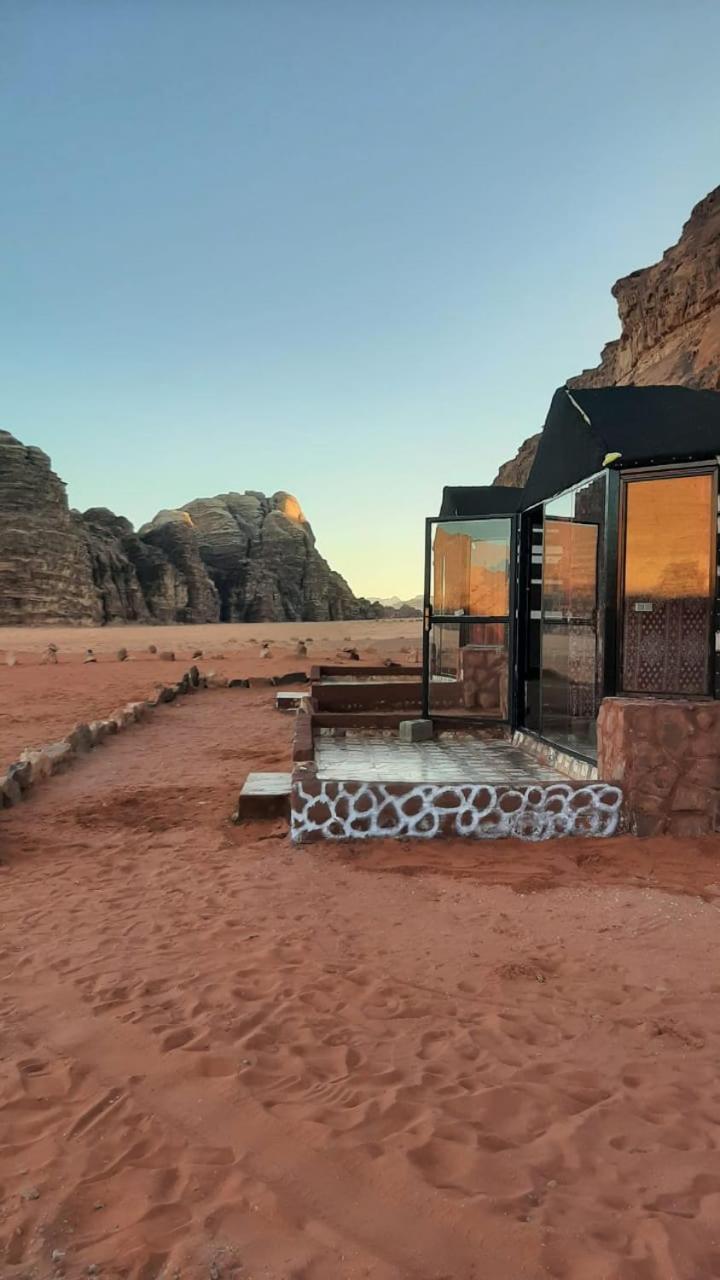 Omar Ghazi Camp Hotel Wadi Rum Exterior foto